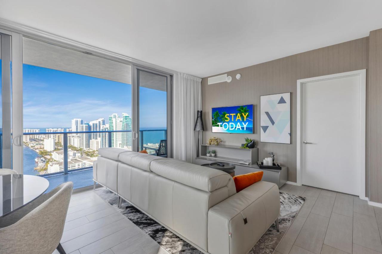 Hyde Beach House: Luxury Oceanside Resort with Rooftop Amenities Hollywood Exterior photo